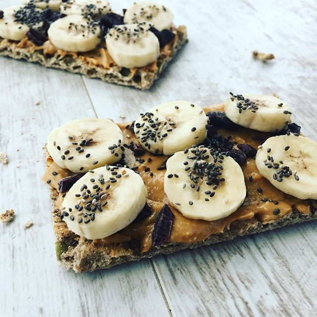 Peanut Butter Banana High Protein Lunch