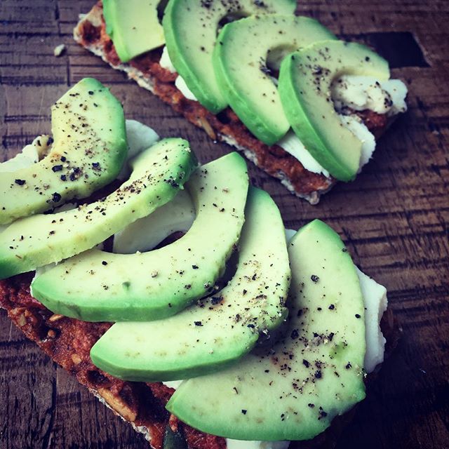 Avocado Cheese High Protein Lunch